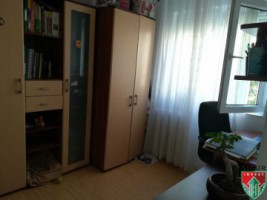 apartament-3-camere-mobilat-et-1-zona-vasile-aron-semaforului-5